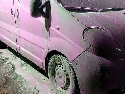 Белый Опель Виваро, объемом двигателя 1.9 л и пробегом 39500 тыс. км за 8500 $, фото 1 на Automoto.ua