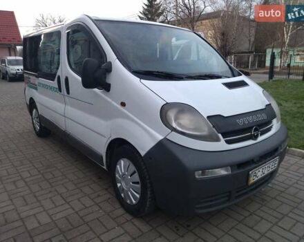 Белый Опель Виваро, объемом двигателя 1.87 л и пробегом 307 тыс. км за 6590 $, фото 1 на Automoto.ua