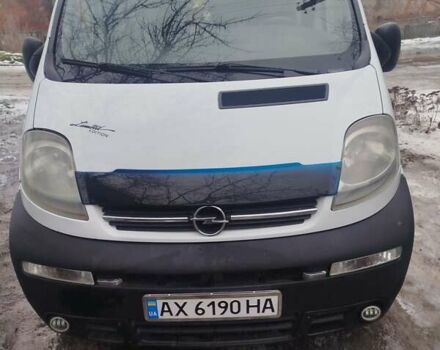 Білий Опель Віваро, об'ємом двигуна 1.9 л та пробігом 300 тис. км за 7300 $, фото 1 на Automoto.ua