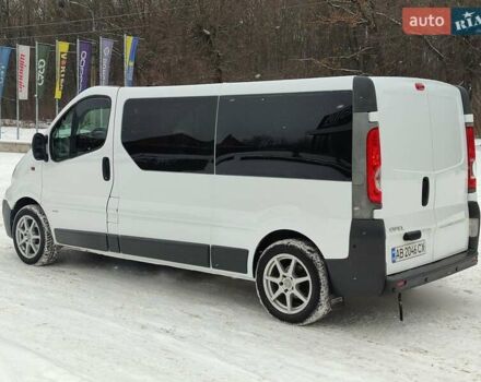 Білий Опель Віваро, об'ємом двигуна 2 л та пробігом 261 тис. км за 9350 $, фото 1 на Automoto.ua