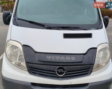 Білий Опель Віваро, об'ємом двигуна 2 л та пробігом 447 тис. км за 9100 $, фото 1 на Automoto.ua