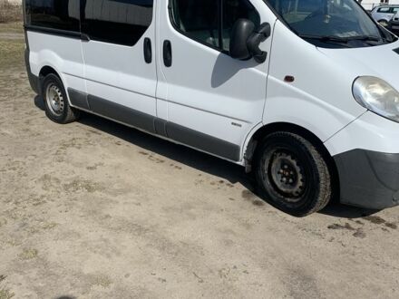 Білий Опель Віваро, об'ємом двигуна 1.9 л та пробігом 3 тис. км за 5500 $, фото 1 на Automoto.ua