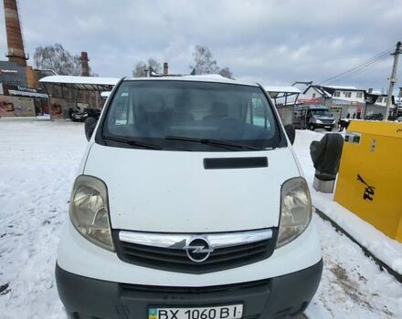 Белый Опель Виваро, объемом двигателя 2 л и пробегом 584 тыс. км за 5450 $, фото 1 на Automoto.ua