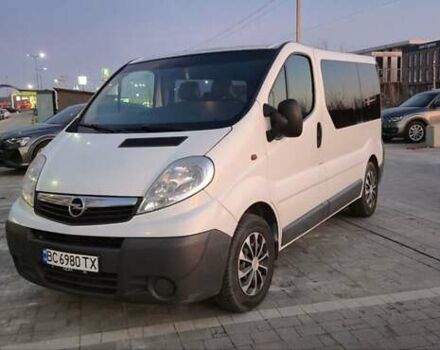 Белый Опель Виваро, объемом двигателя 2 л и пробегом 263 тыс. км за 8600 $, фото 1 на Automoto.ua