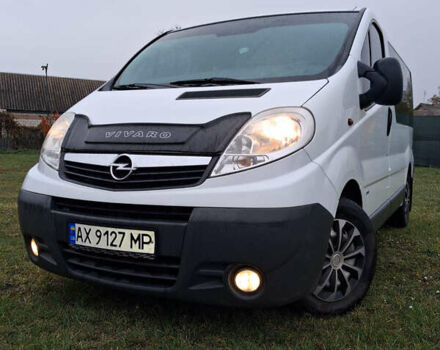 Опель Виваро 2007 в Валках на Automoto.ua Белый Опель Виваро, объемом двигателя 2.46 л и пробегом 320 тыс. км за 8500 $, фото 1 на Automoto.ua