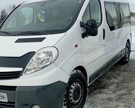 Белый Опель Виваро, объемом двигателя 1.9 л и пробегом 356 тыс. км за 6200 $, фото 1 на Automoto.ua