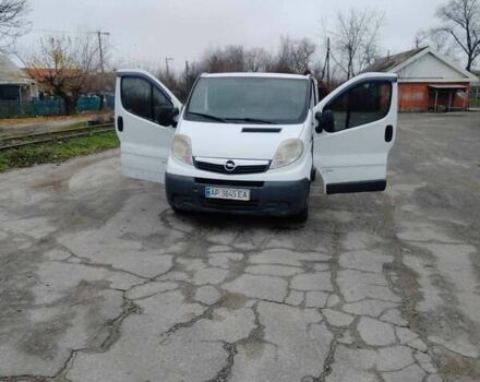Белый Опель Виваро, объемом двигателя 2 л и пробегом 418 тыс. км за 6000 $, фото 1 на Automoto.ua