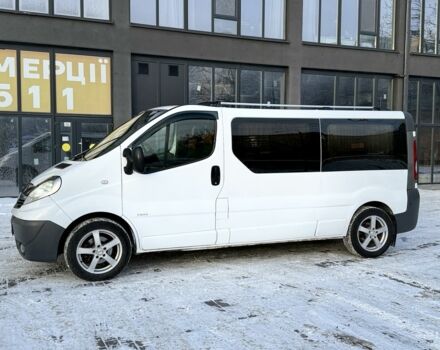 Білий Опель Віваро, об'ємом двигуна 2 л та пробігом 320 тис. км за 8700 $, фото 1 на Automoto.ua