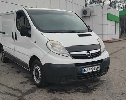 Белый Опель Виваро, объемом двигателя 2 л и пробегом 347 тыс. км за 7000 $, фото 1 на Automoto.ua