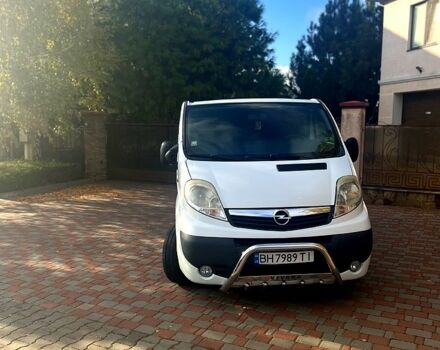 Опель Виваро 2008 в Одессе на Automoto.ua Белый Опель Виваро, объемом двигателя 2 л и пробегом 324 тыс. км за 10999 $, фото 1 на Automoto.ua