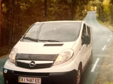 Опель Віваро 2008 у Броварах на Automoto.ua Білий Опель Віваро, об'ємом двигуна 25 л та пробігом 365 тис. км за 7500 $, фото 1 на Automoto.ua