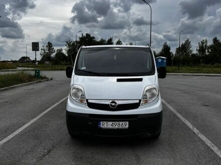 Опель Виваро 2008 в Днепре (Днепропетровске) на Automoto.ua Белый Опель Виваро, объемом двигателя 2 л и пробегом 295 тыс. км за 7000 $, фото 1 на Automoto.ua