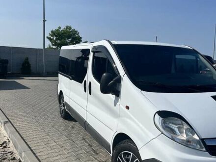 Белый Опель Виваро, объемом двигателя 2 л и пробегом 338 тыс. км за 11500 $, фото 1 на Automoto.ua