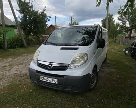 Білий Опель Віваро, об'ємом двигуна 2 л та пробігом 296 тис. км за 7000 $, фото 1 на Automoto.ua