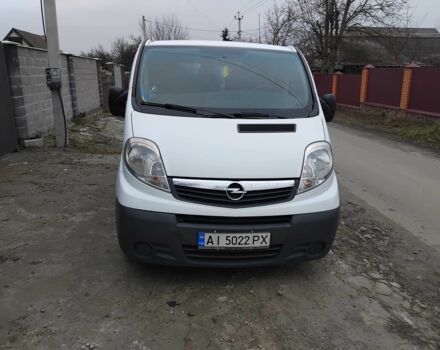 Белый Опель Виваро, объемом двигателя 2 л и пробегом 288 тыс. км за 8600 $, фото 1 на Automoto.ua