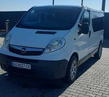 Білий Опель Віваро, об'ємом двигуна 2 л та пробігом 160 тис. км за 12350 $, фото 1 на Automoto.ua