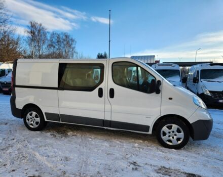 Білий Опель Віваро, об'ємом двигуна 2 л та пробігом 282 тис. км за 13700 $, фото 1 на Automoto.ua