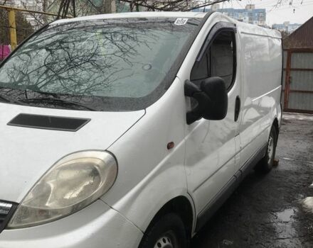 Белый Опель Виваро, объемом двигателя 2 л и пробегом 292 тыс. км за 10200 $, фото 1 на Automoto.ua