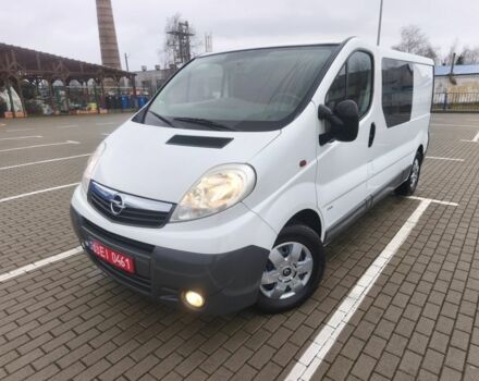 Белый Опель Виваро, объемом двигателя 0 л и пробегом 289 тыс. км за 12300 $, фото 1 на Automoto.ua