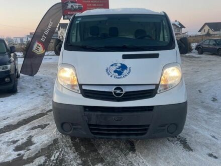 Білий Опель Віваро, об'ємом двигуна 2 л та пробігом 298 тис. км за 6336 $, фото 1 на Automoto.ua