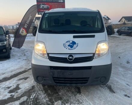 Белый Опель Виваро, объемом двигателя 2 л и пробегом 298 тыс. км за 6336 $, фото 1 на Automoto.ua