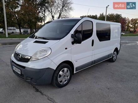 Опель Виваро 2013 в Виннице на Automoto.ua Белый Опель Виваро, объемом двигателя 2 л и пробегом 280 тыс. км за 12900 $, фото 1 на Automoto.ua