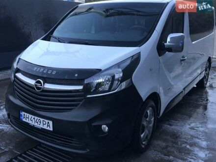Білий Опель Віваро, об'ємом двигуна 1.6 л та пробігом 296 тис. км за 12700 $, фото 1 на Automoto.ua