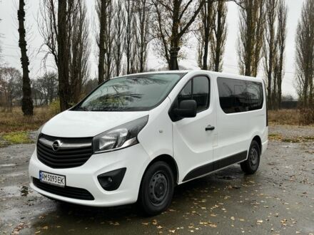 Білий Опель Віваро, об'ємом двигуна 1.6 л та пробігом 253 тис. км за 15500 $, фото 1 на Automoto.ua