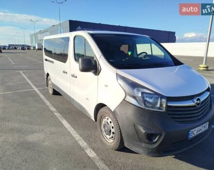 Білий Опель Віваро, об'ємом двигуна 1.6 л та пробігом 240 тис. км за 14500 $, фото 1 на Automoto.ua