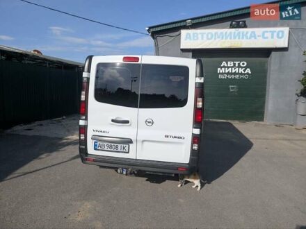 Опель Віваро 2016 у Ладижин на Automoto.ua Білий Опель Віваро, об'ємом двигуна 1.6 л та пробігом 304 тис. км за 13400 $, фото 1 на Automoto.ua