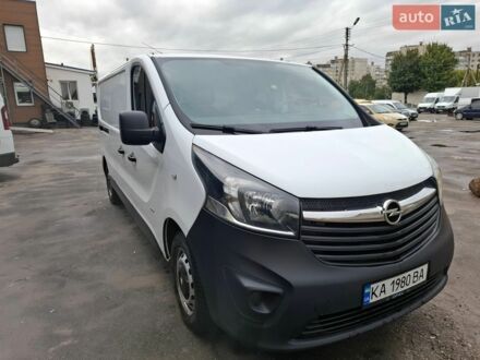 Білий Опель Віваро, об'ємом двигуна 1.6 л та пробігом 243 тис. км за 13800 $, фото 1 на Automoto.ua