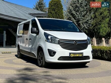 Белый Опель Виваро, объемом двигателя 1.6 л и пробегом 210 тыс. км за 16300 $, фото 1 на Automoto.ua
