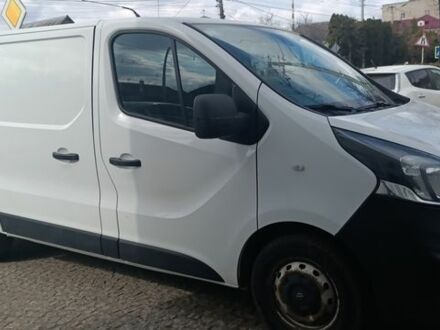 Білий Опель Віваро, об'ємом двигуна 1.6 л та пробігом 293 тис. км за 12100 $, фото 1 на Automoto.ua