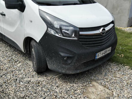 Білий Опель Віваро, об'ємом двигуна 1.6 л та пробігом 231 тис. км за 15000 $, фото 1 на Automoto.ua