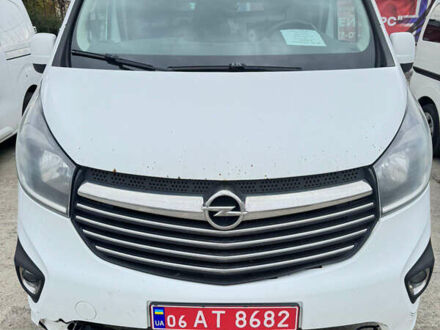 Опель Виваро 2018 в Житомире на Automoto.ua Белый Опель Виваро, объемом двигателя 1.6 л и пробегом 346 тыс. км за 10750 $, фото 1 на Automoto.ua