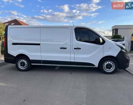 Білий Опель Віваро, об'ємом двигуна 1.6 л та пробігом 230 тис. км за 16500 $, фото 1 на Automoto.ua