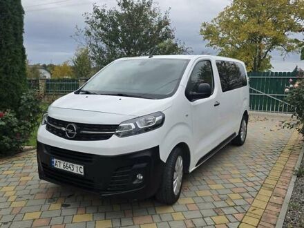 Опель Віваро 2019 у Долине на Automoto.ua Білий Опель Віваро, об'ємом двигуна 2 л та пробігом 320 тис. км за 16300 $, фото 1 на Automoto.ua