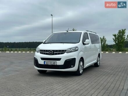 Білий Опель Віваро, об'ємом двигуна 2 л та пробігом 190 тис. км за 23400 $, фото 1 на Automoto.ua