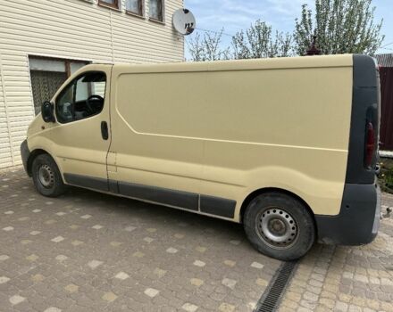 Бежевый Опель Виваро, объемом двигателя 1.9 л и пробегом 330 тыс. км за 4900 $, фото 1 на Automoto.ua