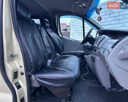 Бежевий Опель Віваро, об'ємом двигуна 1.87 л та пробігом 495 тис. км за 6290 $, фото 9 на Automoto.ua