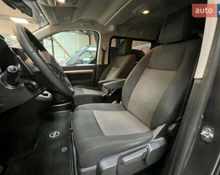 Бежевий Опель Віваро, об'ємом двигуна 2 л та пробігом 270 тис. км за 23800 $, фото 3 на Automoto.ua