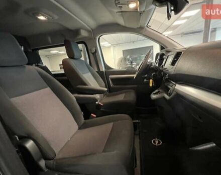 Бежевий Опель Віваро, об'ємом двигуна 2 л та пробігом 270 тис. км за 23800 $, фото 4 на Automoto.ua