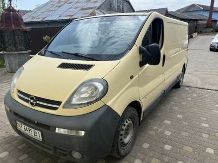 Бежевый Опель Виваро, объемом двигателя 1.9 л и пробегом 330 тыс. км за 4900 $, фото 1 на Automoto.ua