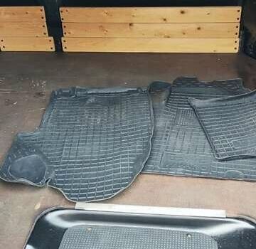 Чорний Опель Віваро, об'ємом двигуна 2 л та пробігом 274 тис. км за 11000 $, фото 21 на Automoto.ua