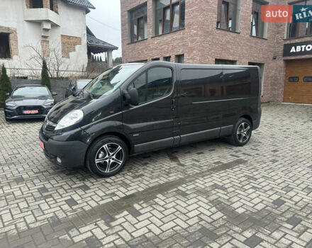 Черный Опель Виваро, объемом двигателя 2 л и пробегом 234 тыс. км за 12600 $, фото 18 на Automoto.ua