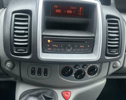 Черный Опель Виваро, объемом двигателя 2 л и пробегом 234 тыс. км за 12600 $, фото 73 на Automoto.ua