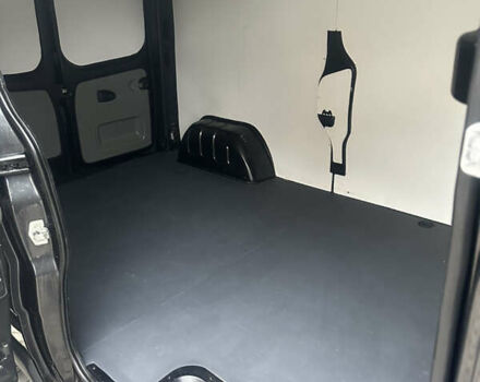 Черный Опель Виваро, объемом двигателя 2 л и пробегом 234 тыс. км за 12600 $, фото 33 на Automoto.ua