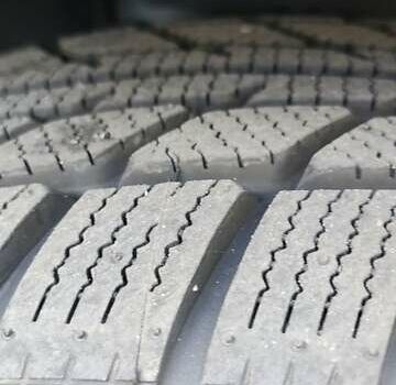 Чорний Опель Віваро, об'ємом двигуна 2 л та пробігом 274 тис. км за 11000 $, фото 9 на Automoto.ua