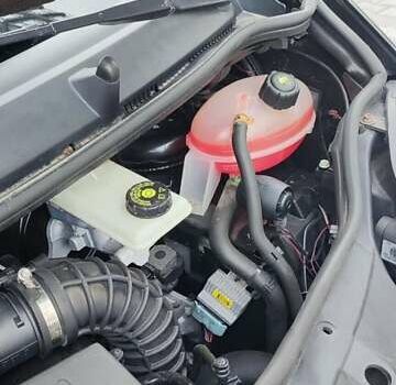 Чорний Опель Віваро, об'ємом двигуна 2 л та пробігом 274 тис. км за 11000 $, фото 22 на Automoto.ua