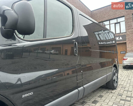 Черный Опель Виваро, объемом двигателя 2 л и пробегом 234 тыс. км за 12600 $, фото 68 на Automoto.ua